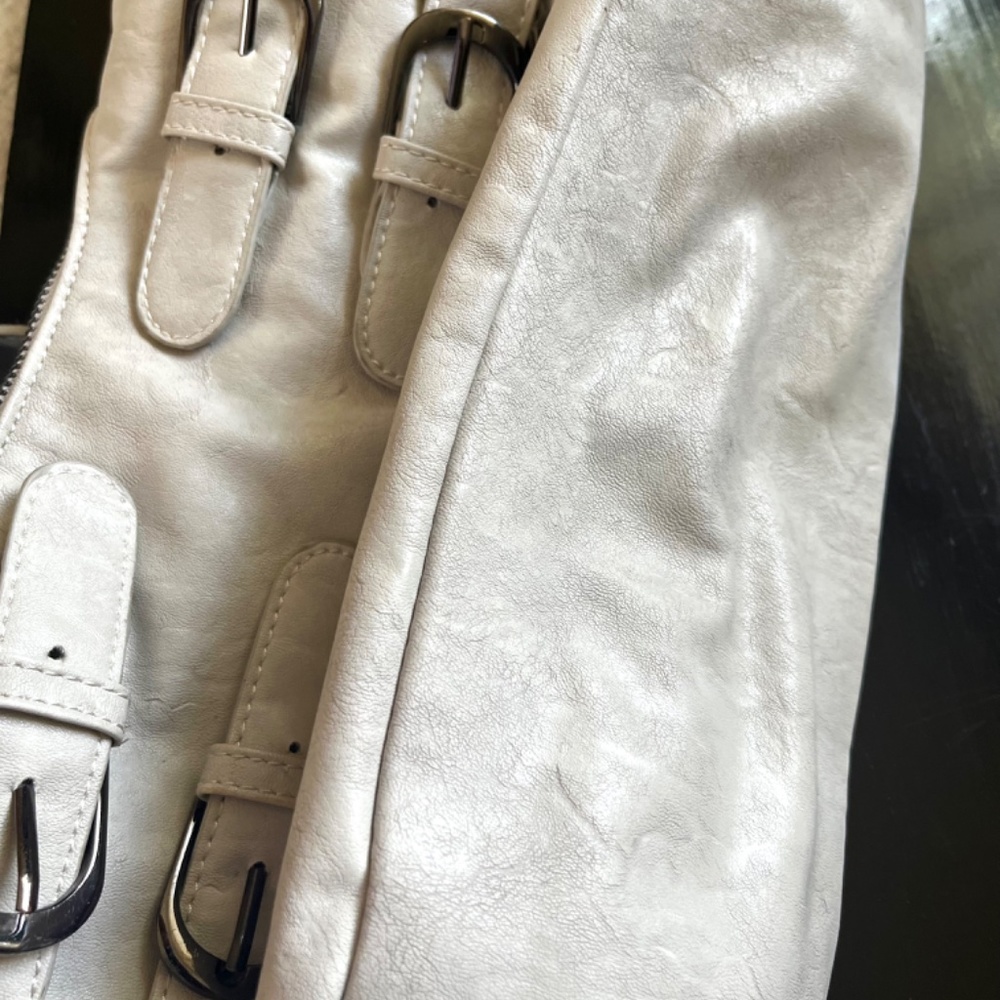 Bag - Picture 4 of 9